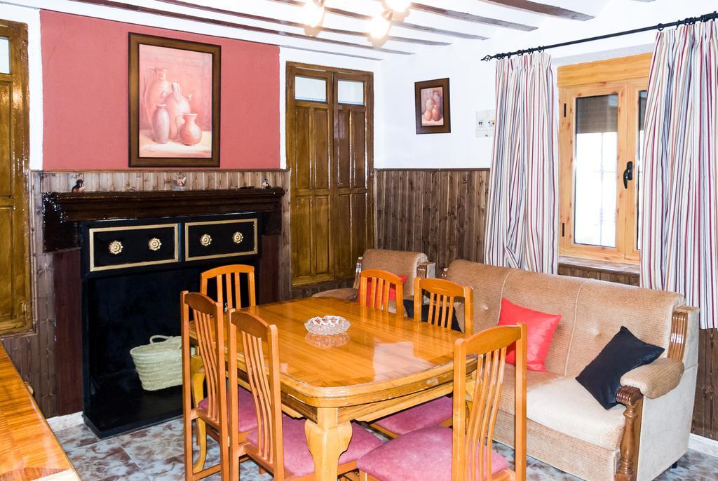Casa Felix Pensionat Segura de la Sierra Eksteriør billede